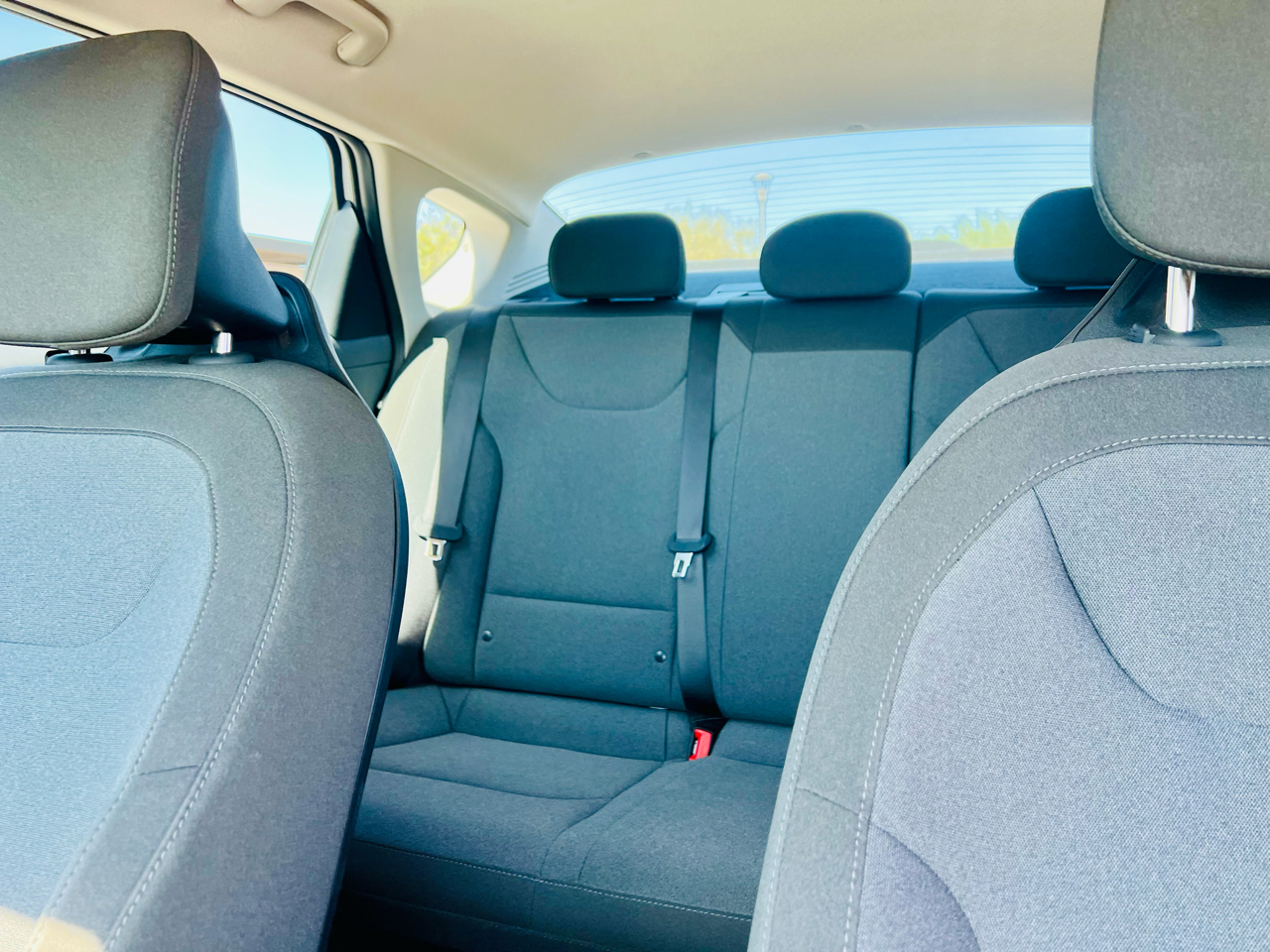 2025 Kia K4 LX photo 10