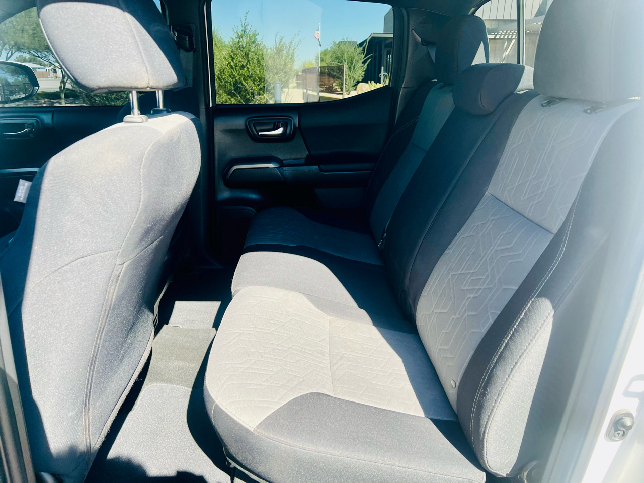 Toyota Tacoma SR5 Double Cab Long Bed V6 6AT 2WD 2020