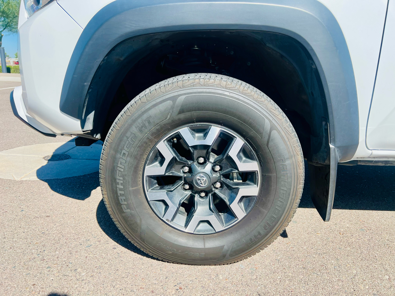 Toyota Tacoma SR5 Double Cab Long Bed V6 6AT 2WD 2020