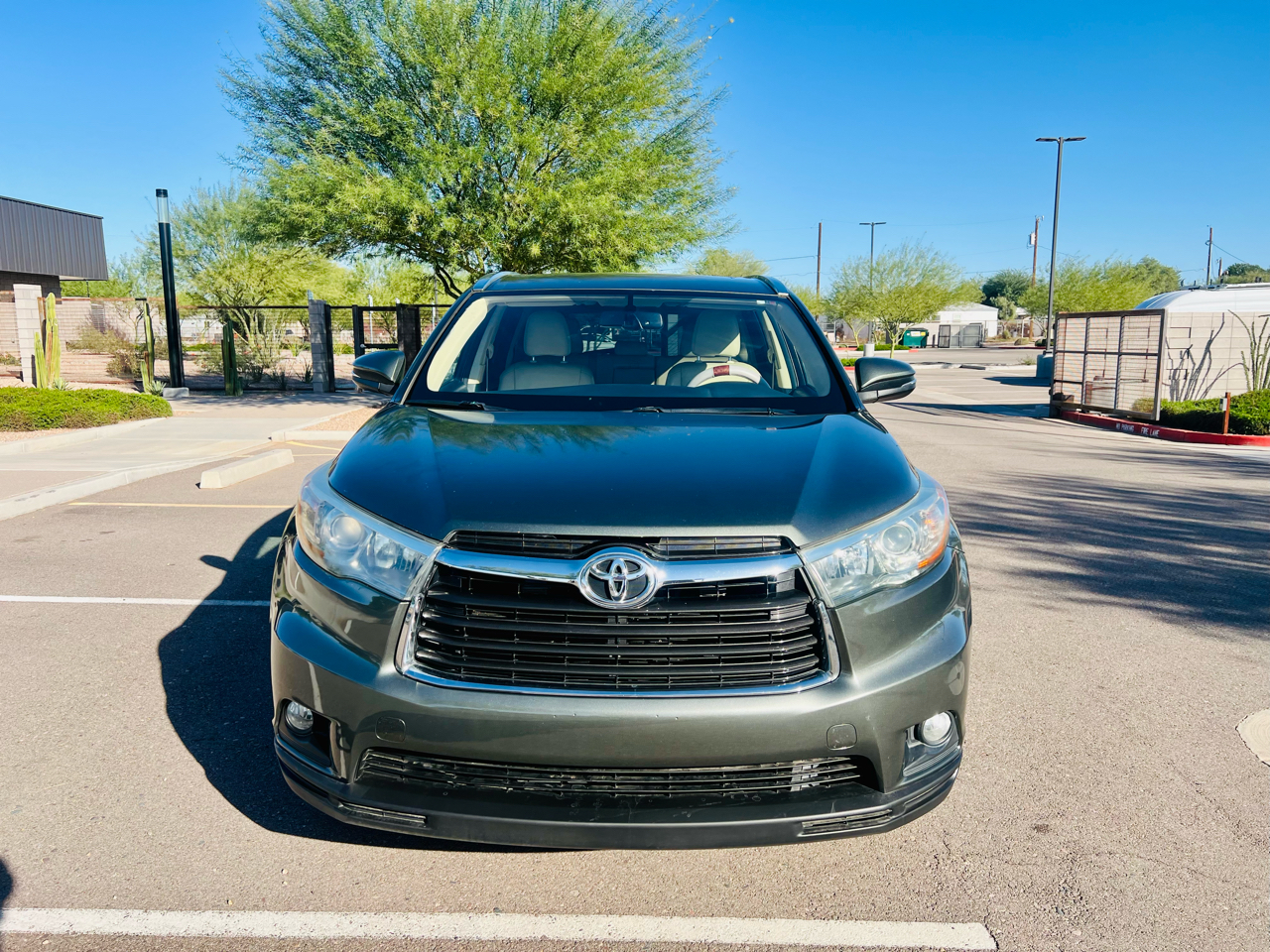 Toyota Highlander XLE AWD V6 2015