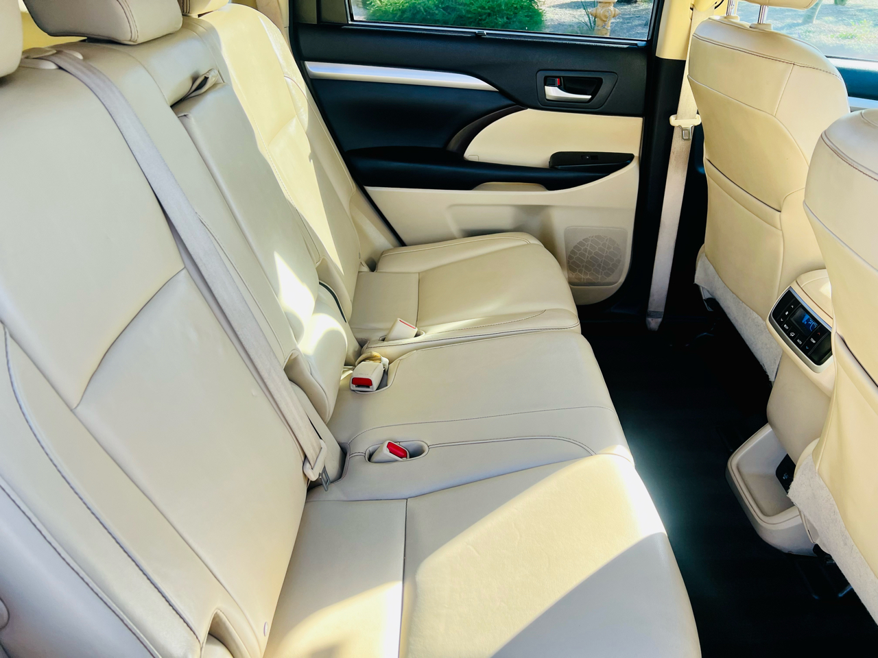 Toyota Highlander XLE AWD V6 2015