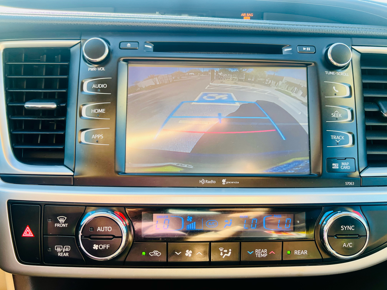 Toyota Highlander XLE AWD V6 2015