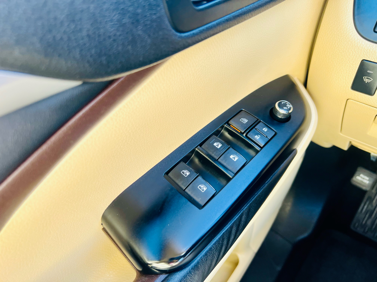 Toyota Highlander XLE AWD V6 2015