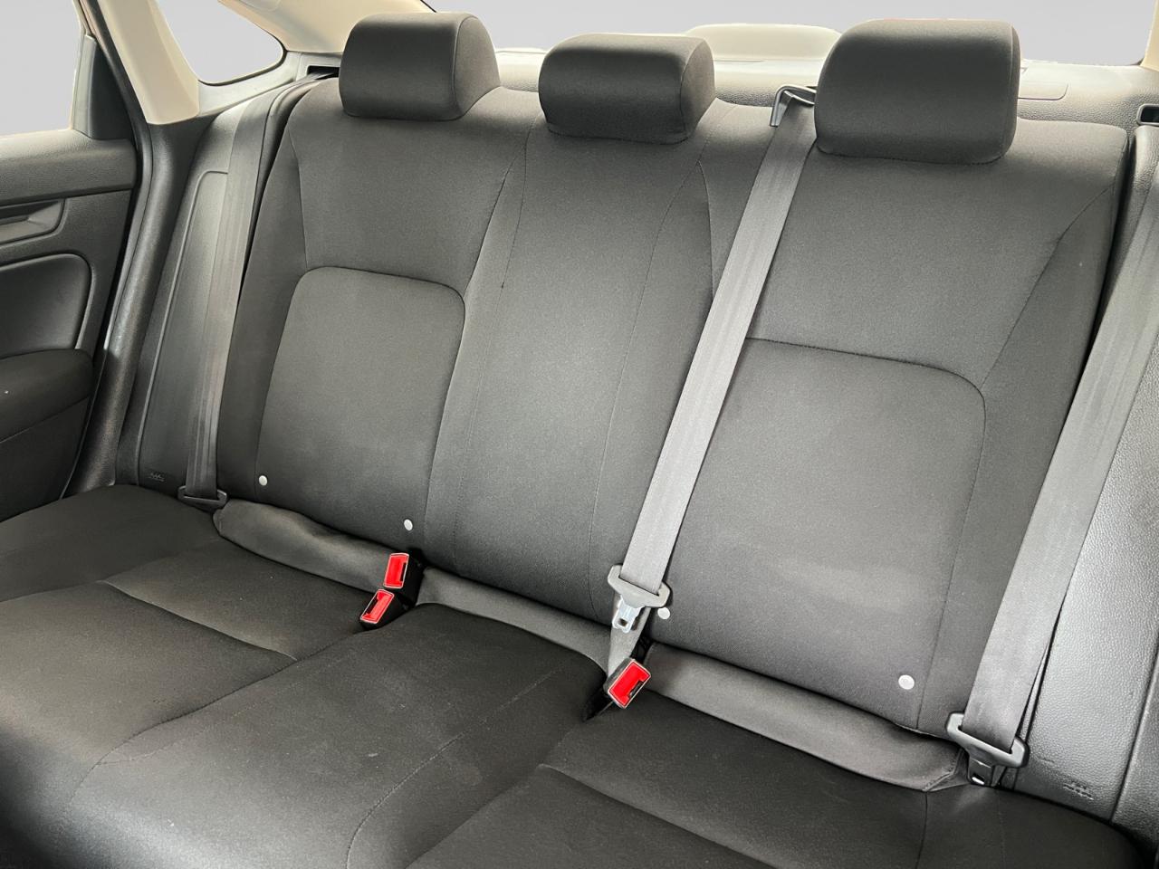 Honda Civic LX Sedan CVT 2022