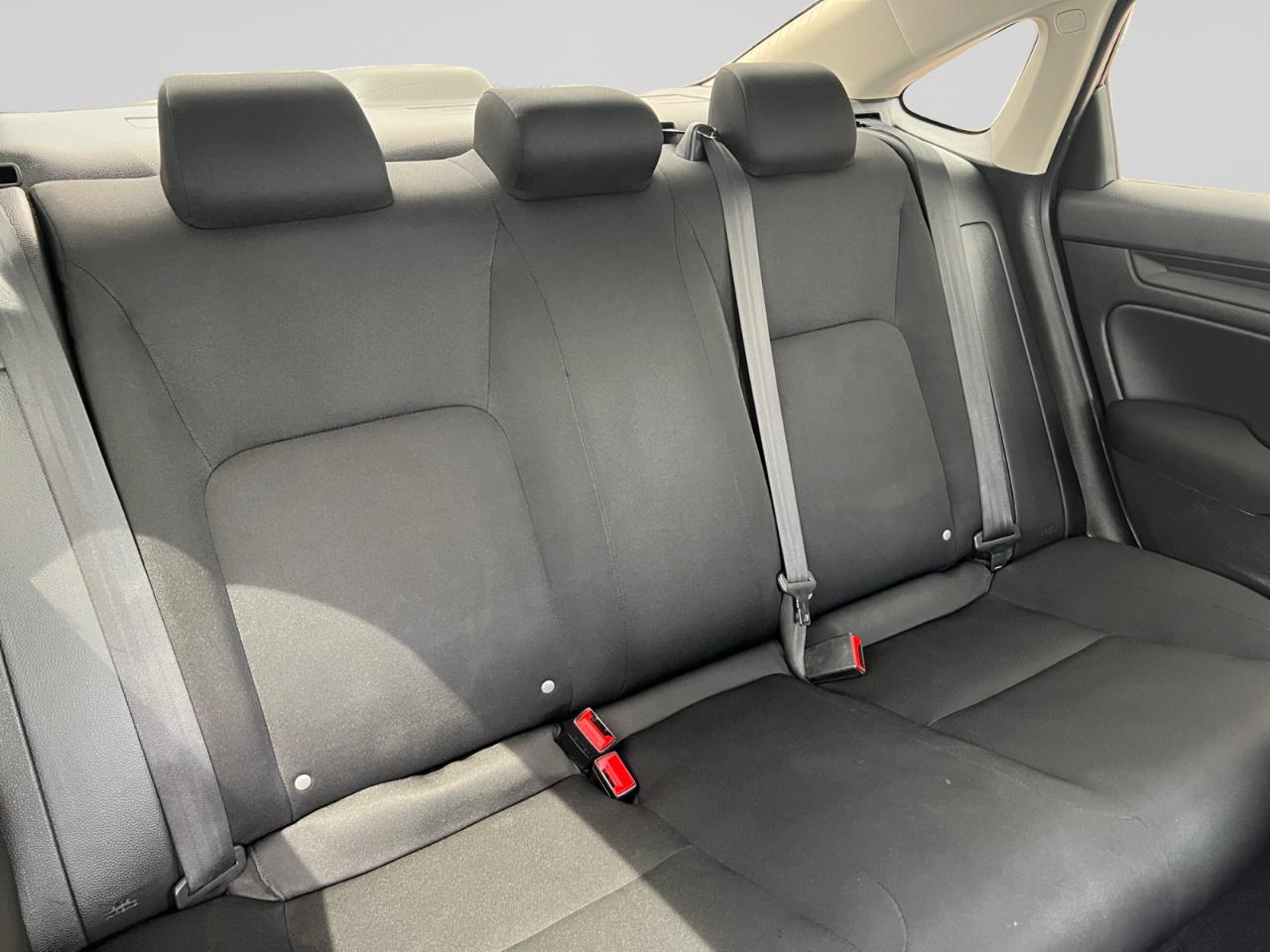 Honda Civic LX Sedan CVT 2022