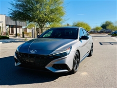 2022 Hyundai Elantra 