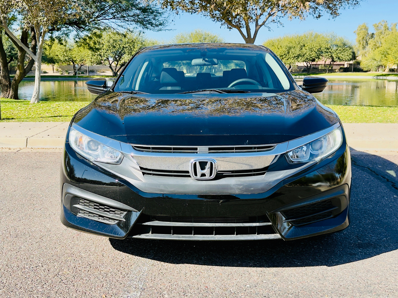 Honda Civic LX Sedan CVT 2016