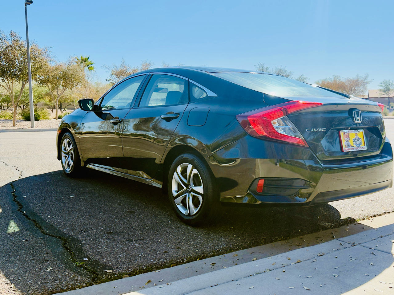 Honda Civic LX Sedan CVT 2016