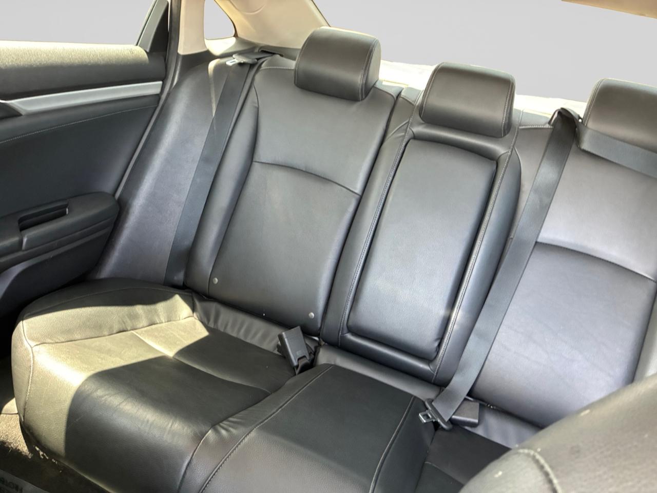 Honda Civic EX-L Sedan CVT 2019