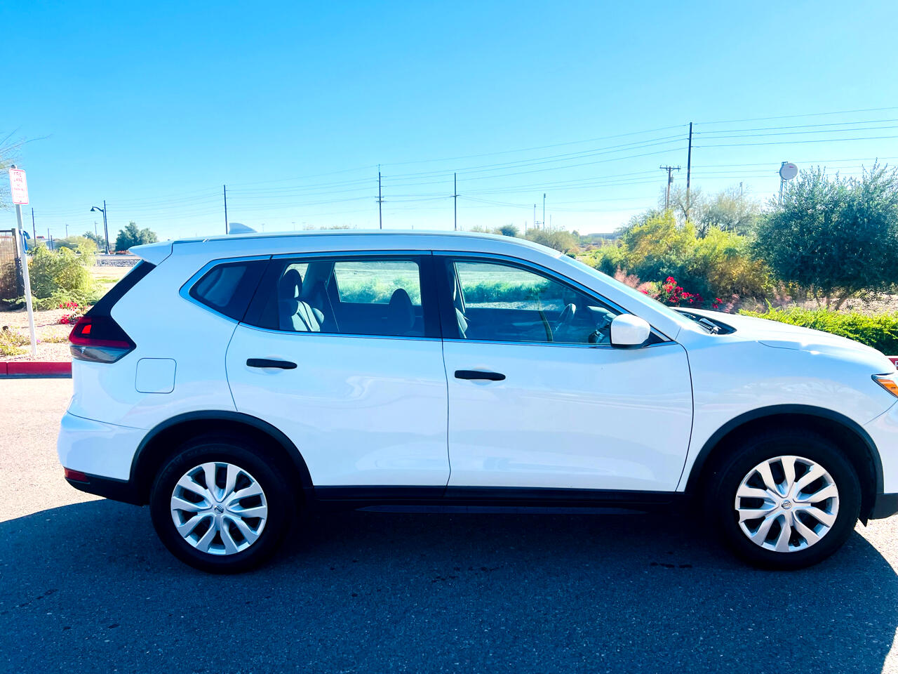 Nissan Rogue S 2WD 2020