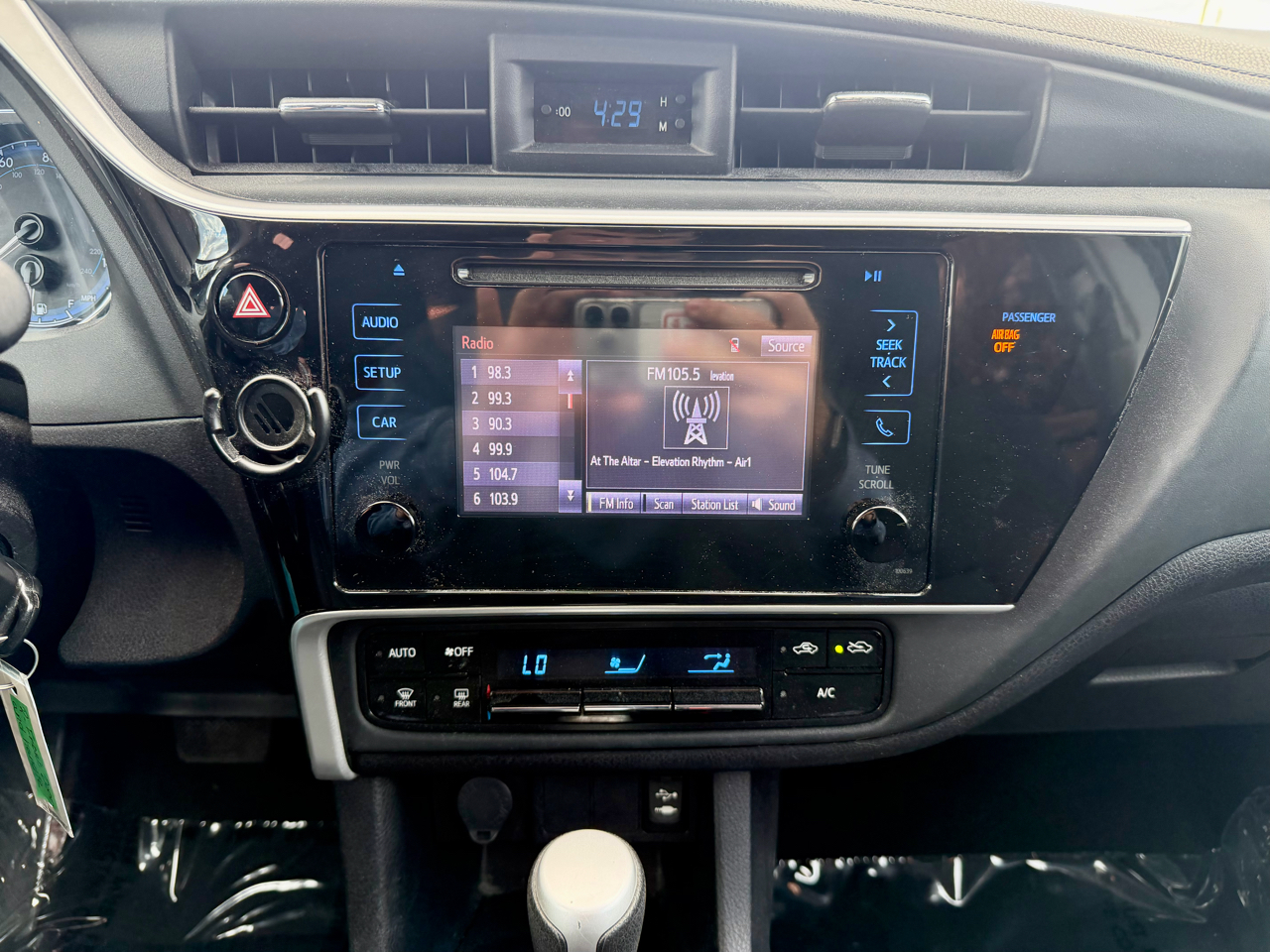 Toyota Corolla LE 2019