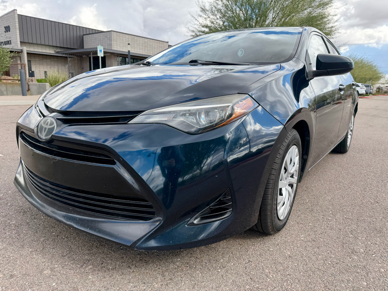 Toyota Corolla LE 2019