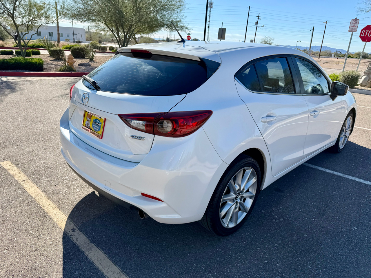 Mazda MAZDA3 i Touring AT 5-Door 2017