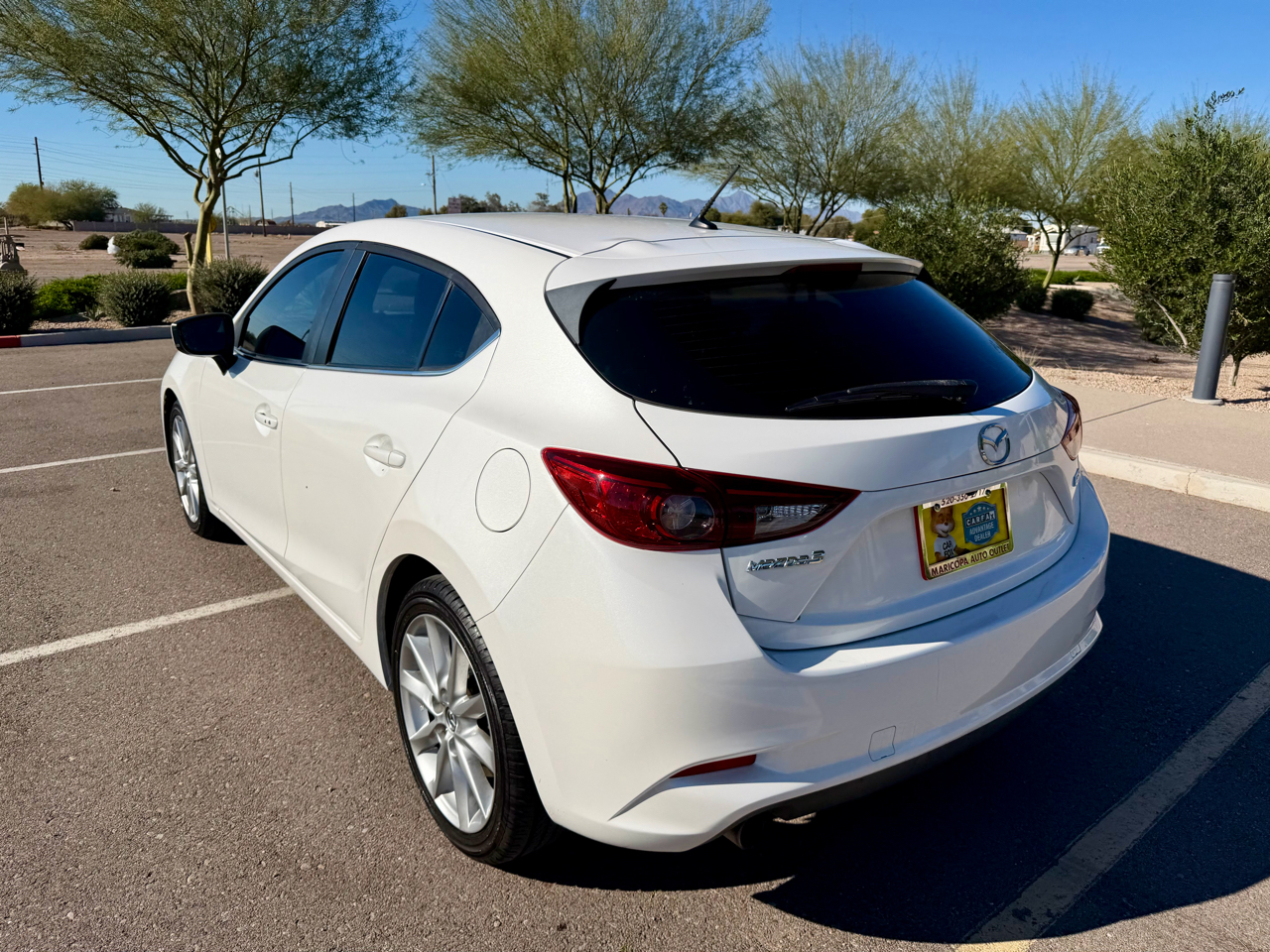Mazda MAZDA3 i Touring AT 5-Door 2017
