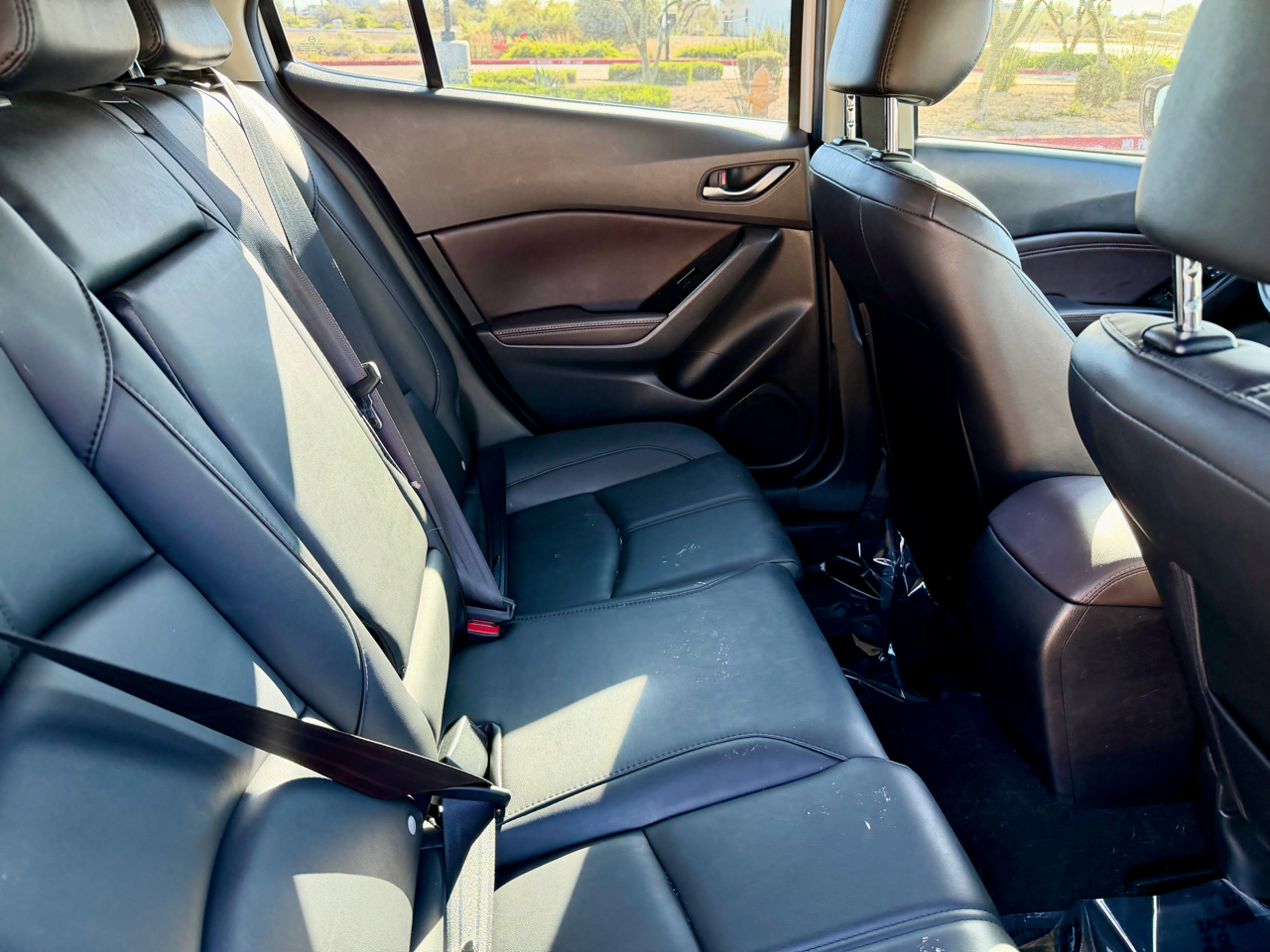 Mazda MAZDA3 i Touring AT 5-Door 2017