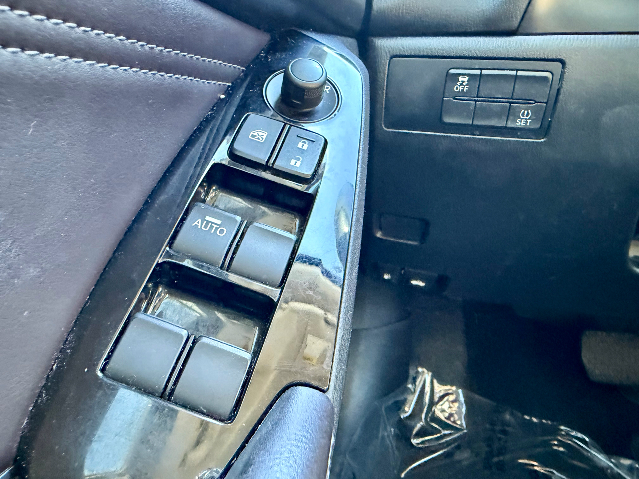 Mazda MAZDA3 i Touring AT 5-Door 2017