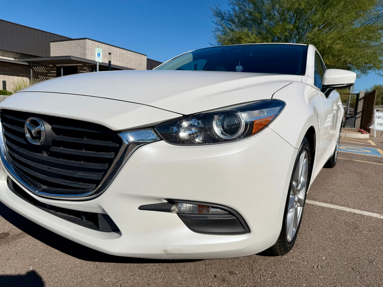 Mazda MAZDA3 i Touring AT 5-Door 2017