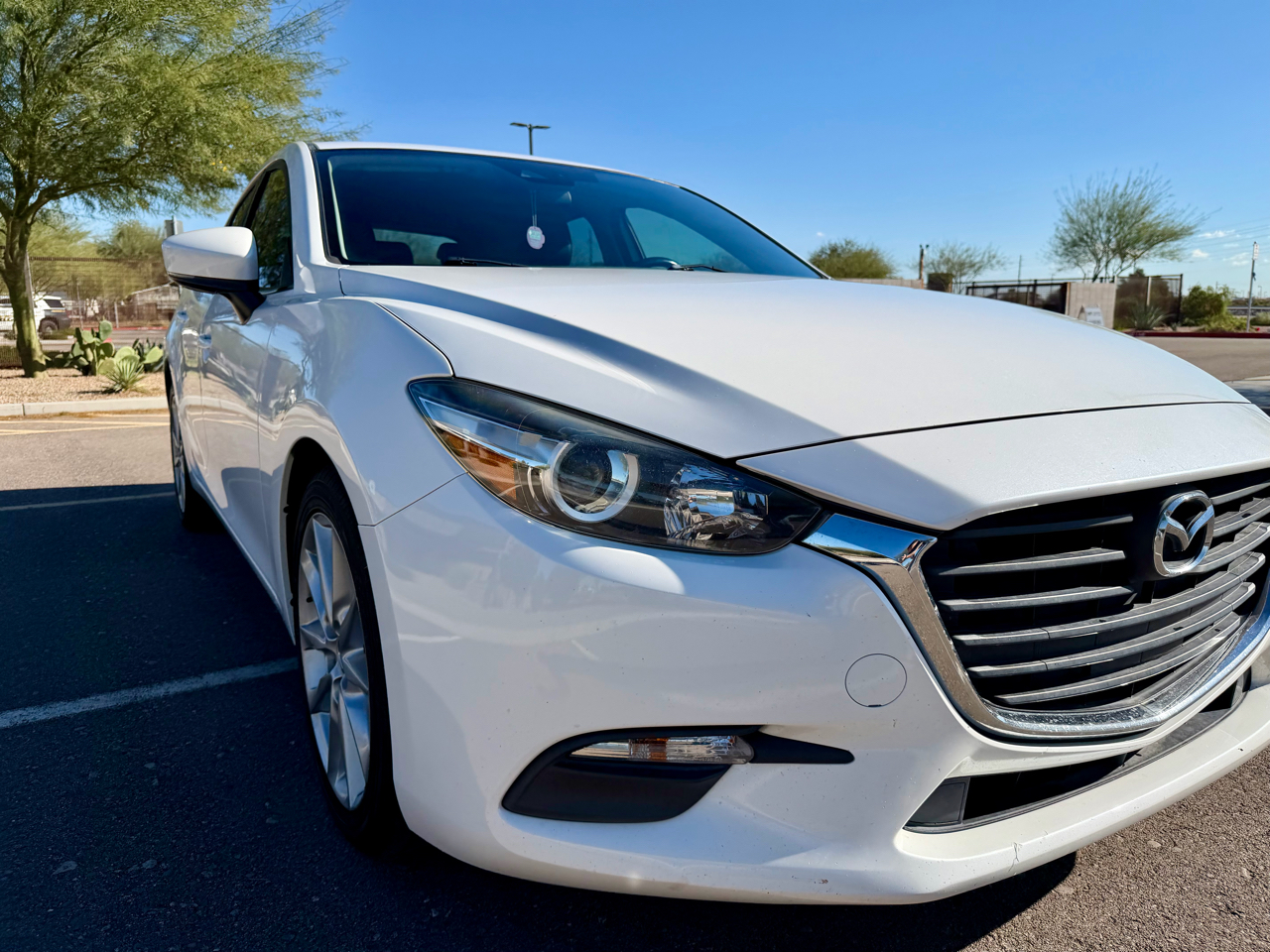 Mazda MAZDA3 i Touring AT 5-Door 2017