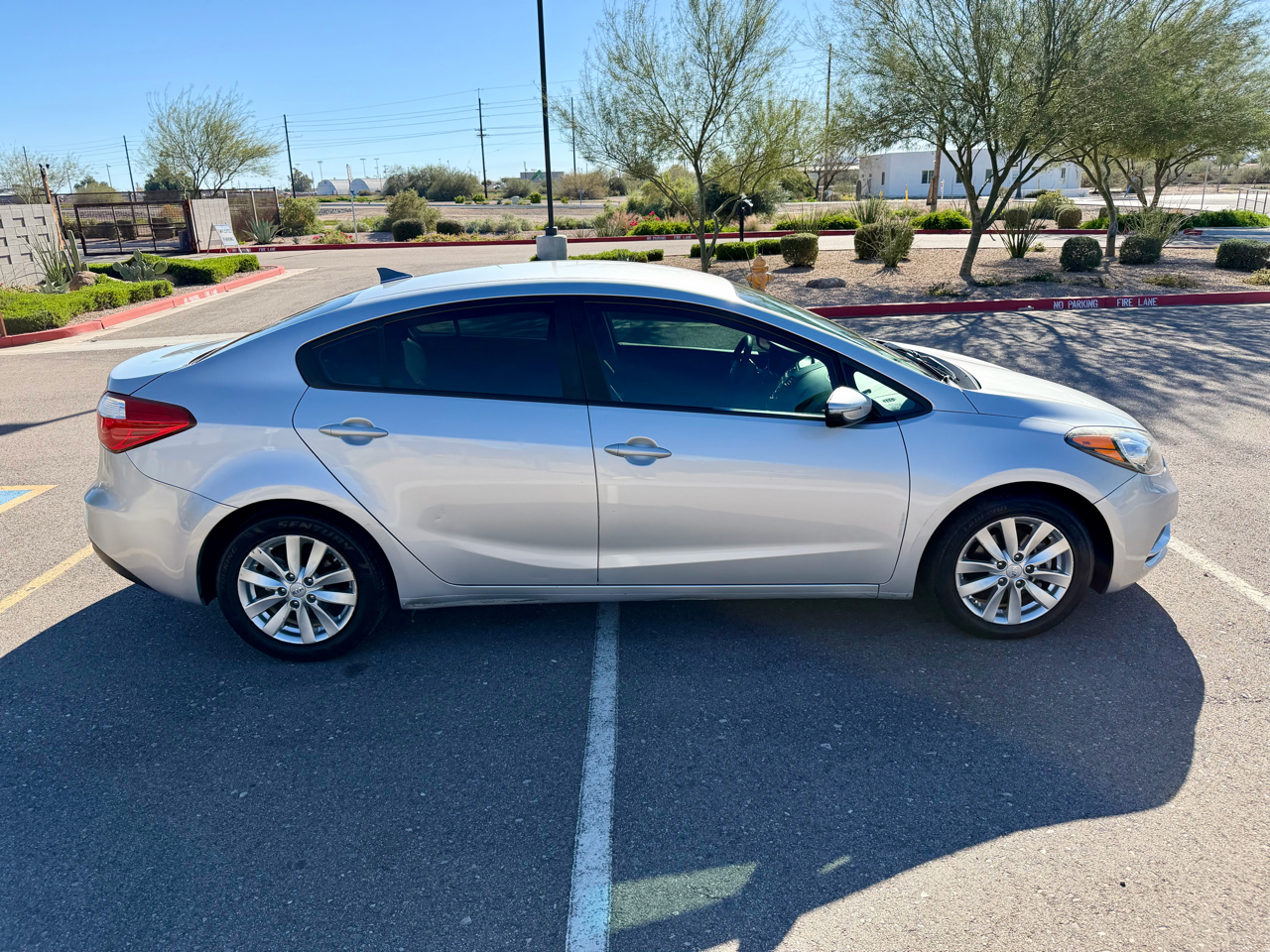 Kia Forte 4dr Sdn Auto LX 2016
