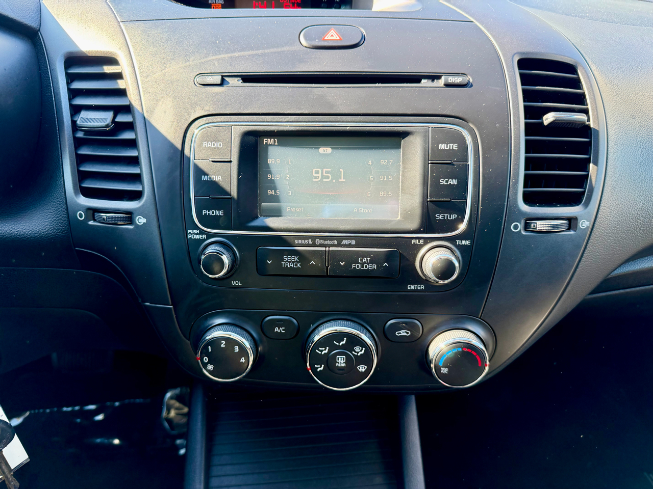 Kia Forte 4dr Sdn Auto LX 2016