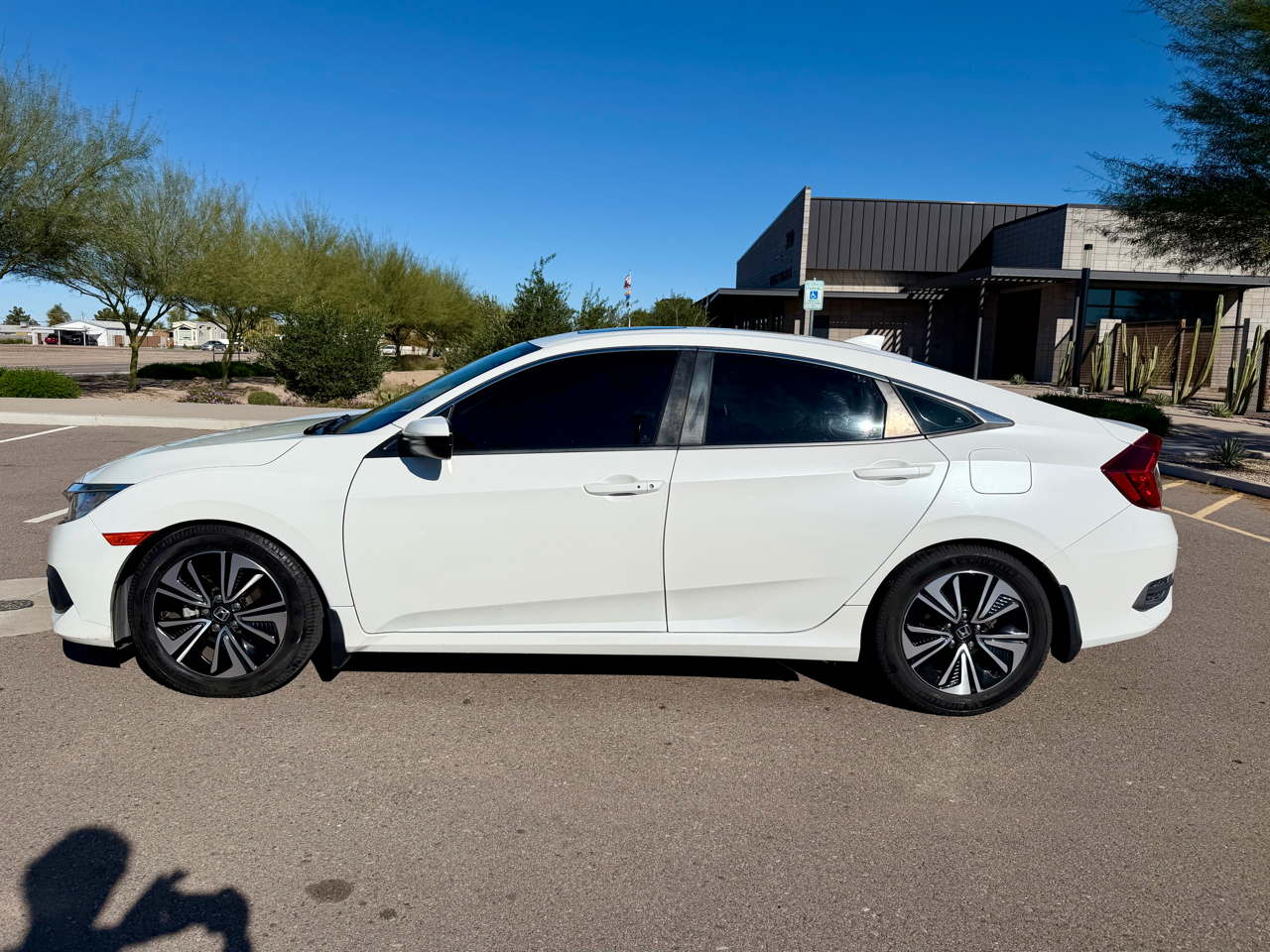 Honda Civic EX-TL Sedan CVT 2018