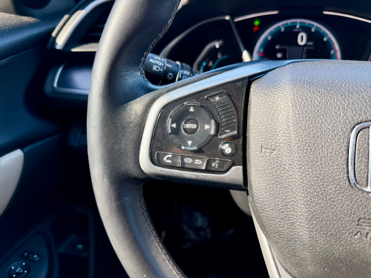 Honda Civic EX-TL Sedan CVT 2018