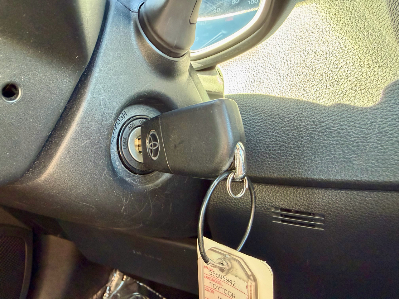 Toyota Corolla LE 2024