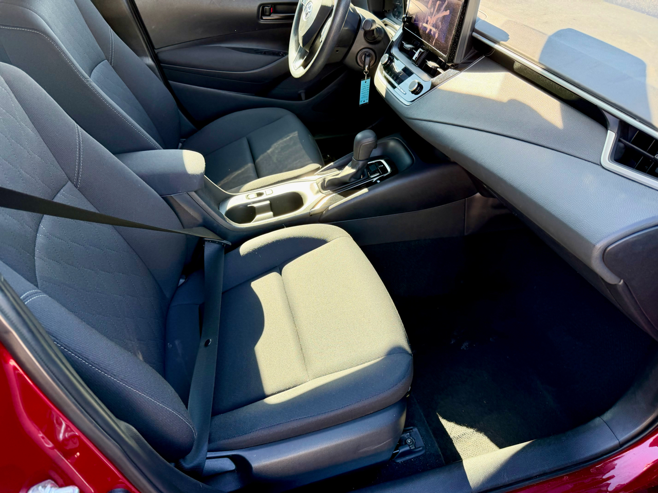 Toyota Corolla LE 2024