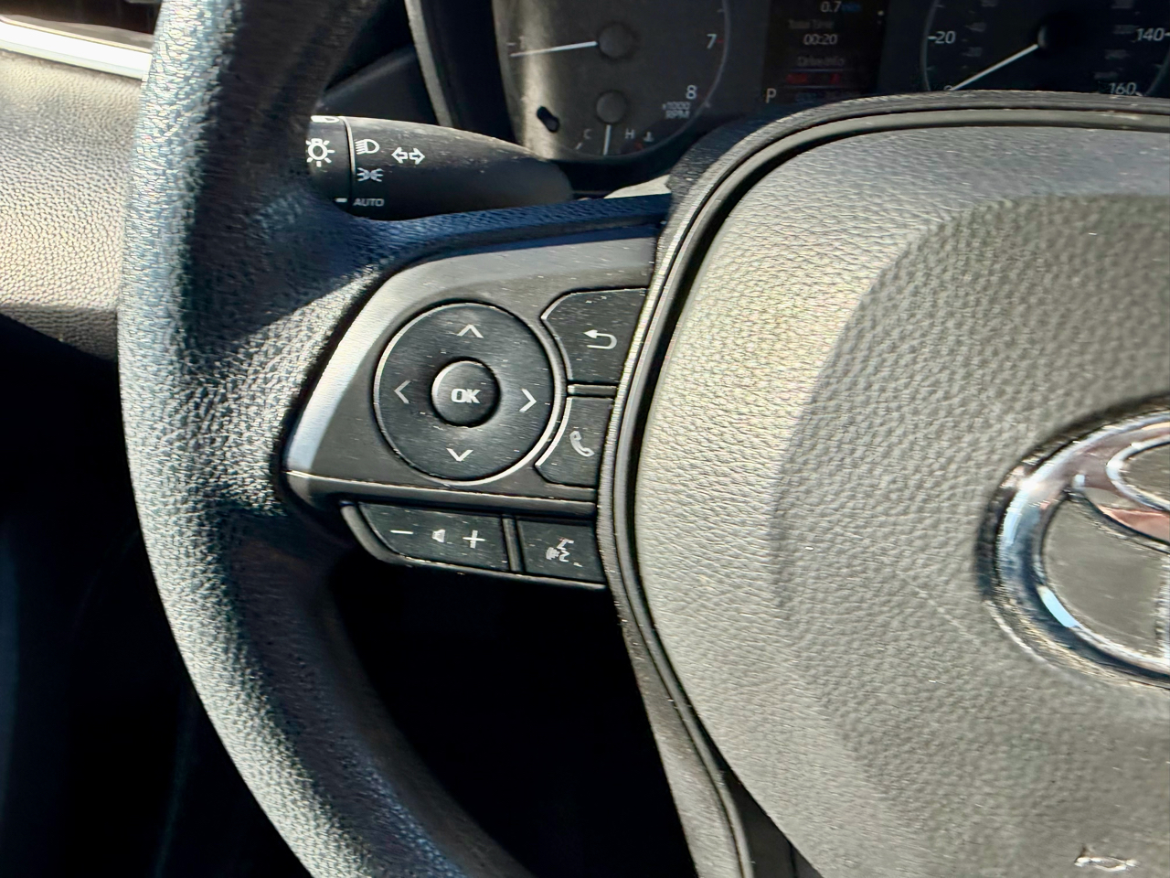 Toyota Corolla LE 2024