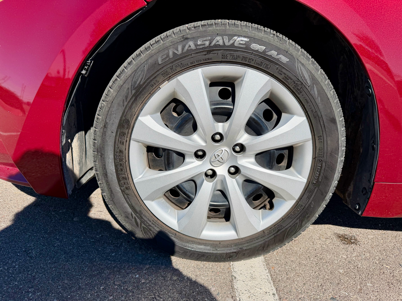 Toyota Corolla LE 2024