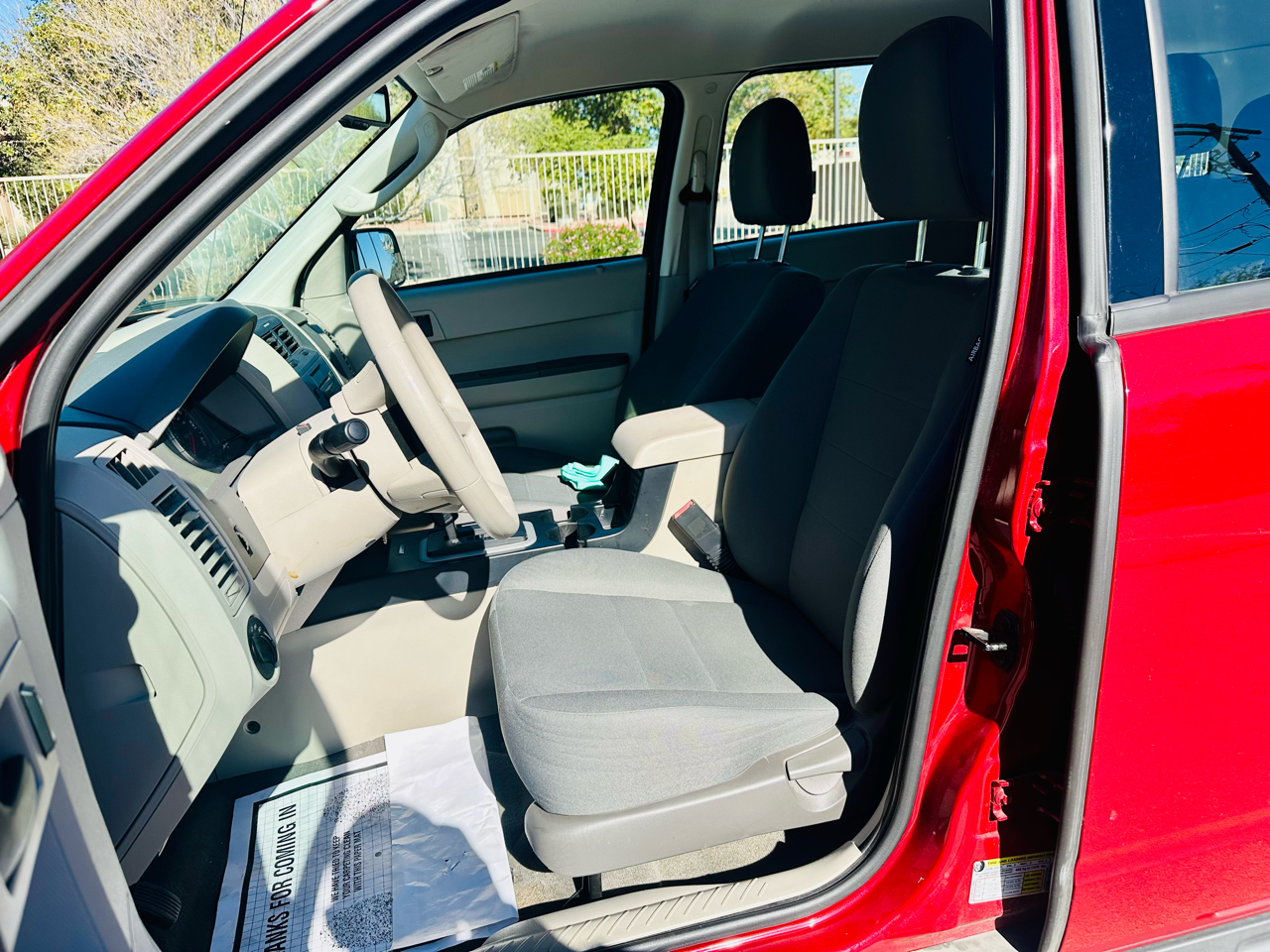 Ford Escape XLS FWD 2010