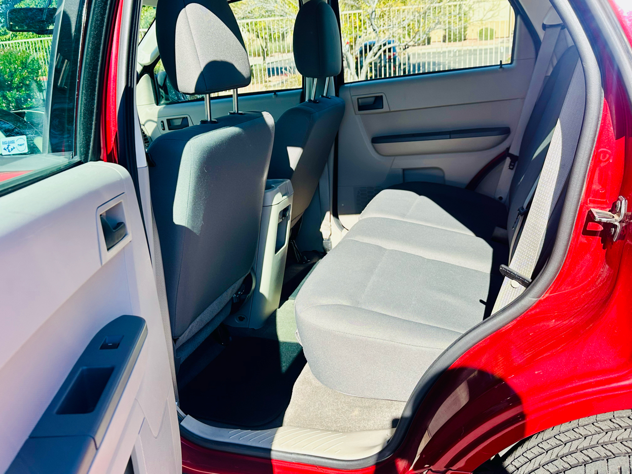 Ford Escape XLS FWD 2010