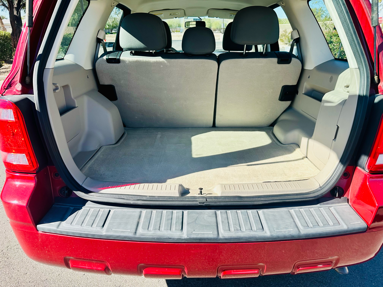 Ford Escape XLS FWD 2010