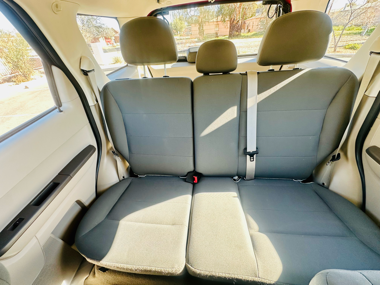 Ford Escape XLS FWD 2010