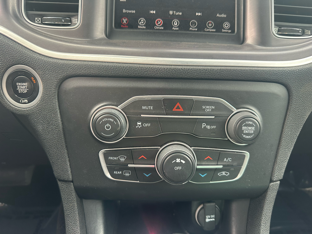 Dodge Charger SXT 2022