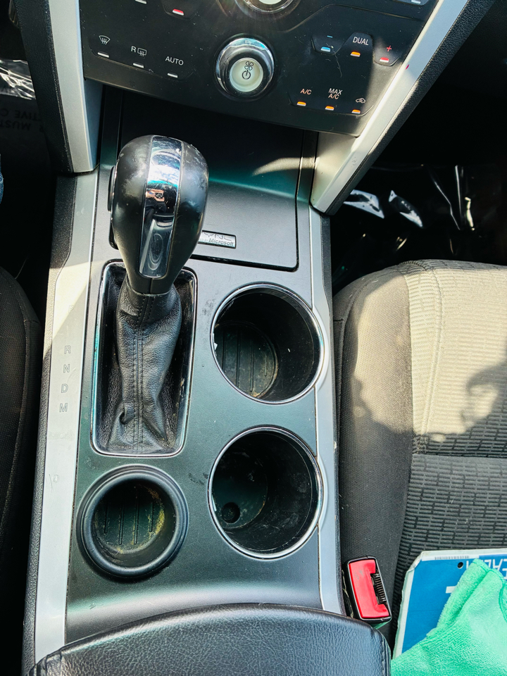 Ford Explorer XLT FWD 2013