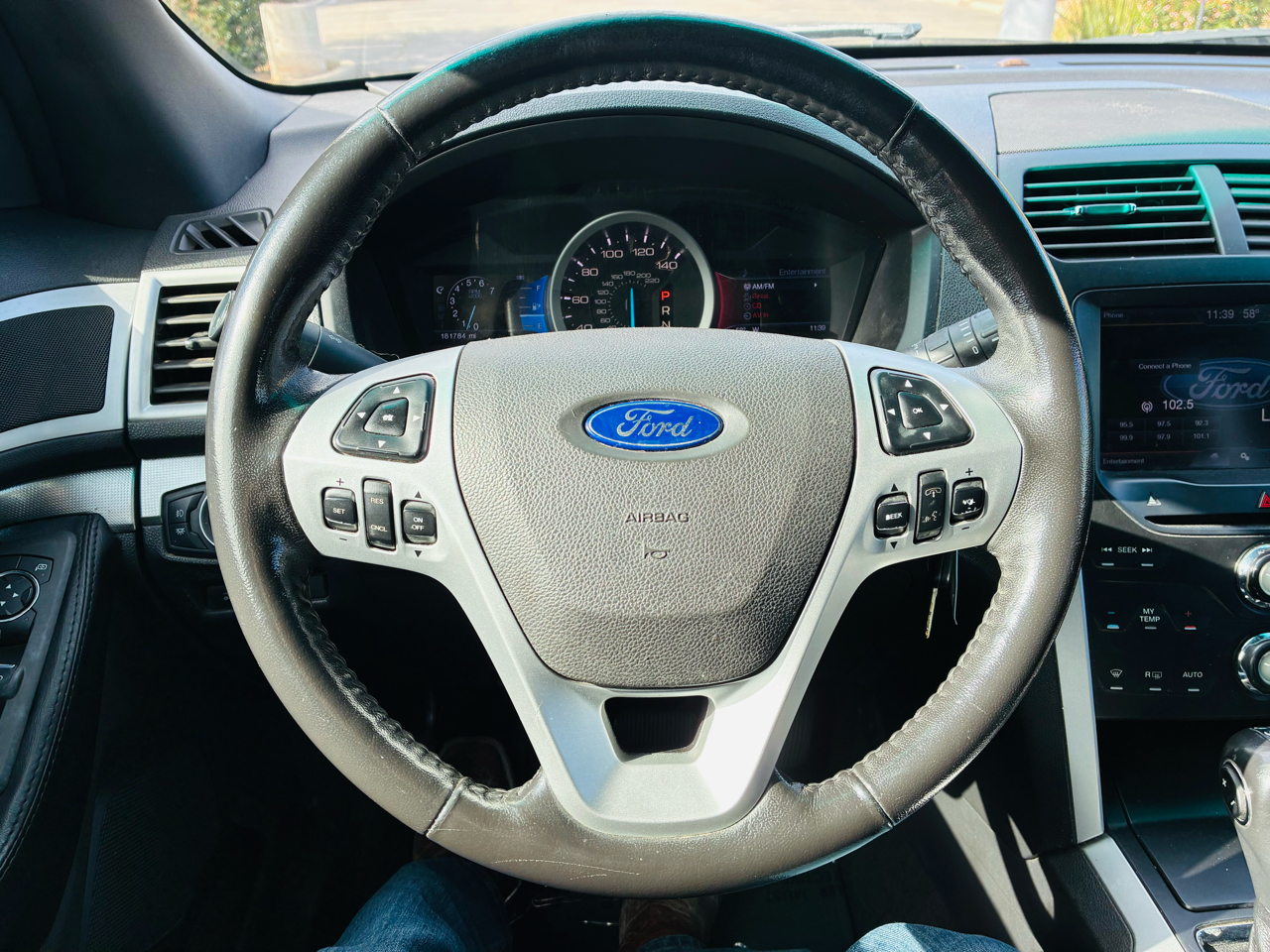 Ford Explorer XLT FWD 2013