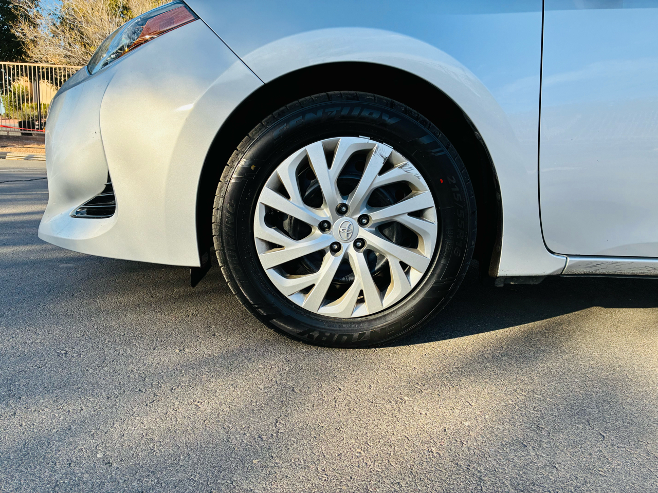 Toyota Corolla LE CVT 2018