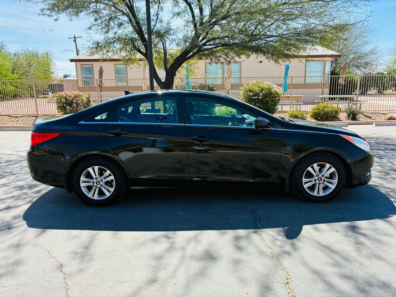 Hyundai Sonata GLS Leather 2012