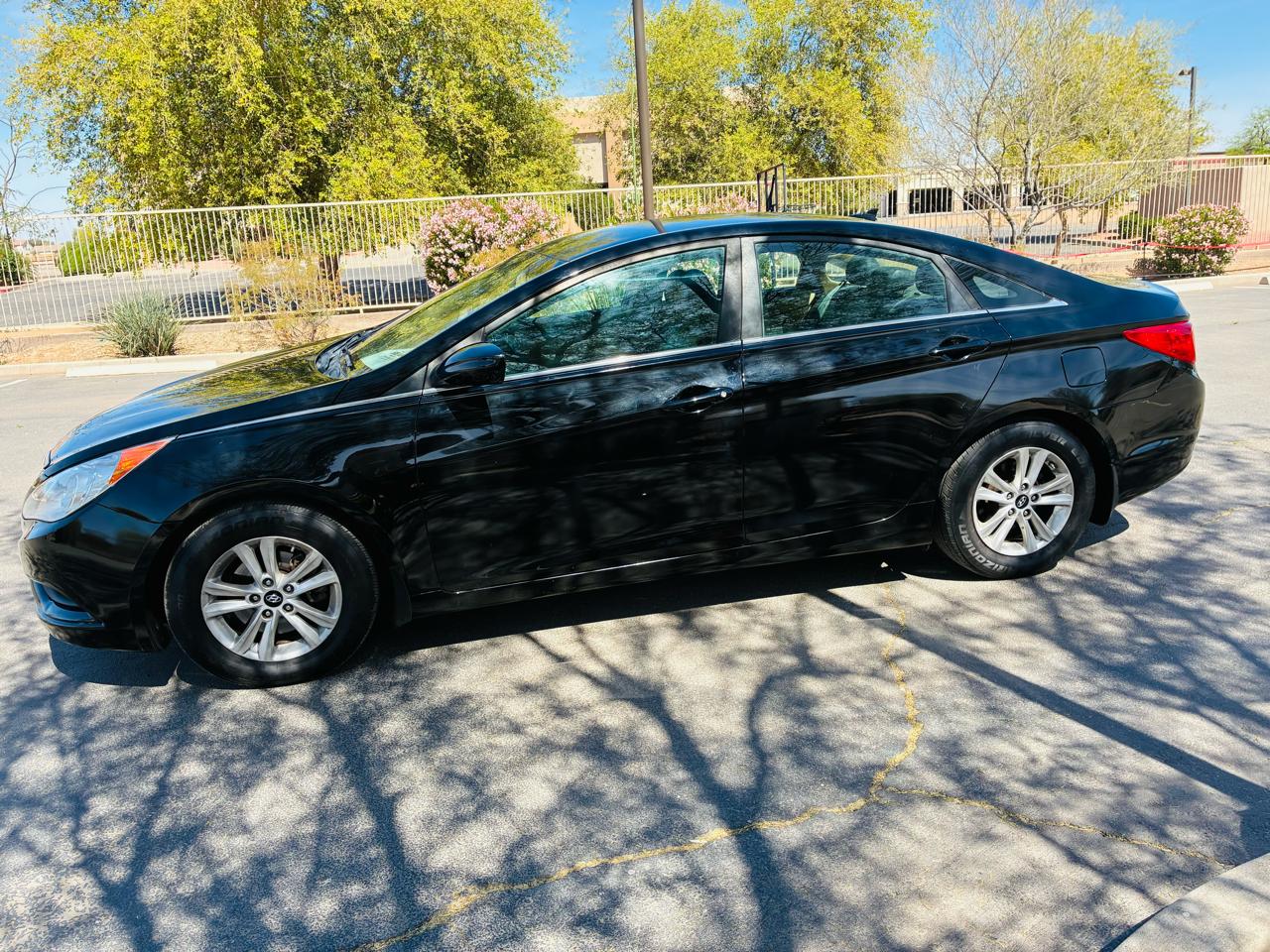 Hyundai Sonata GLS Leather 2012