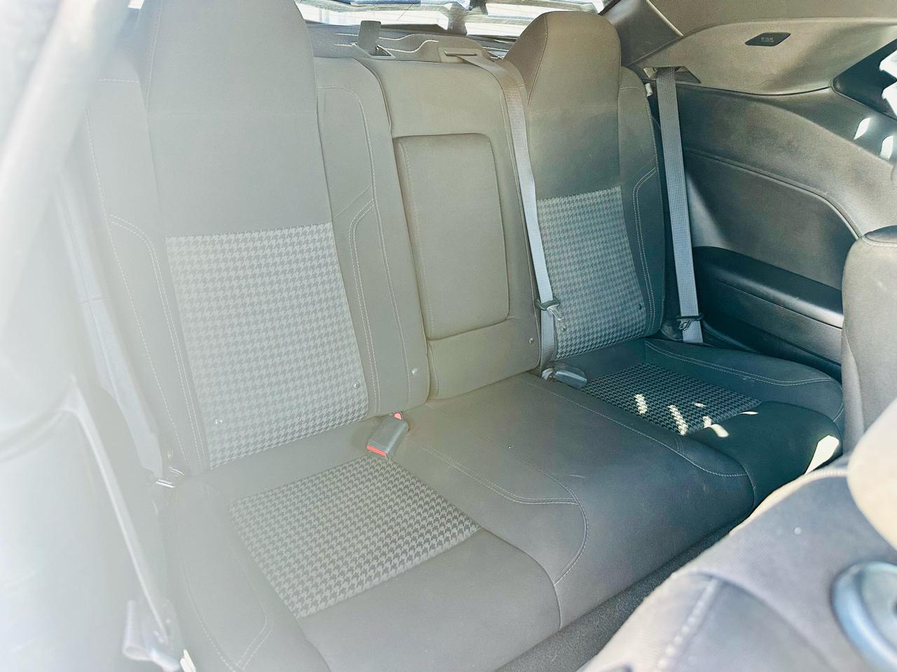 Dodge Challenger SXT 2021