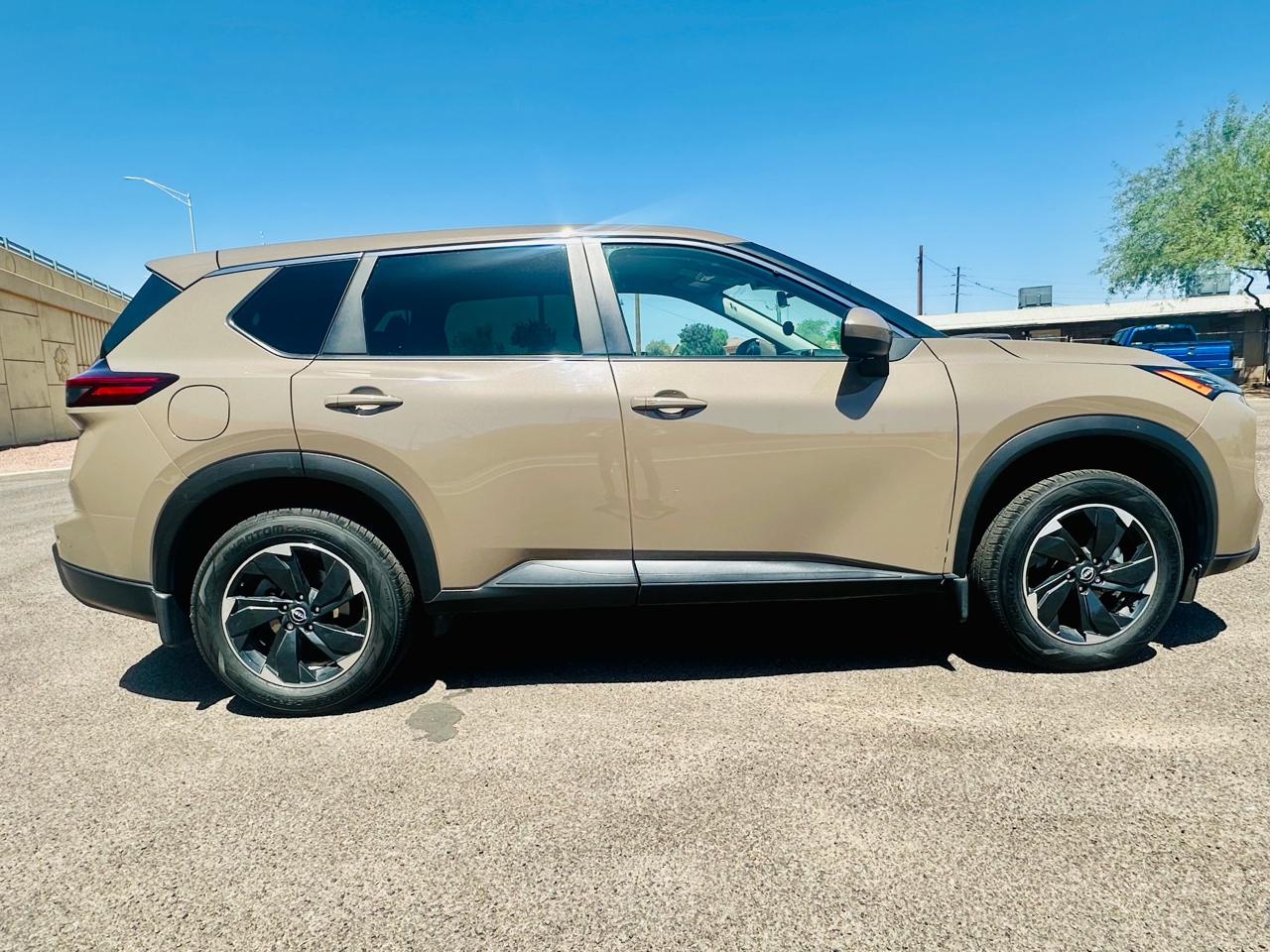 Nissan Rogue SV 2024