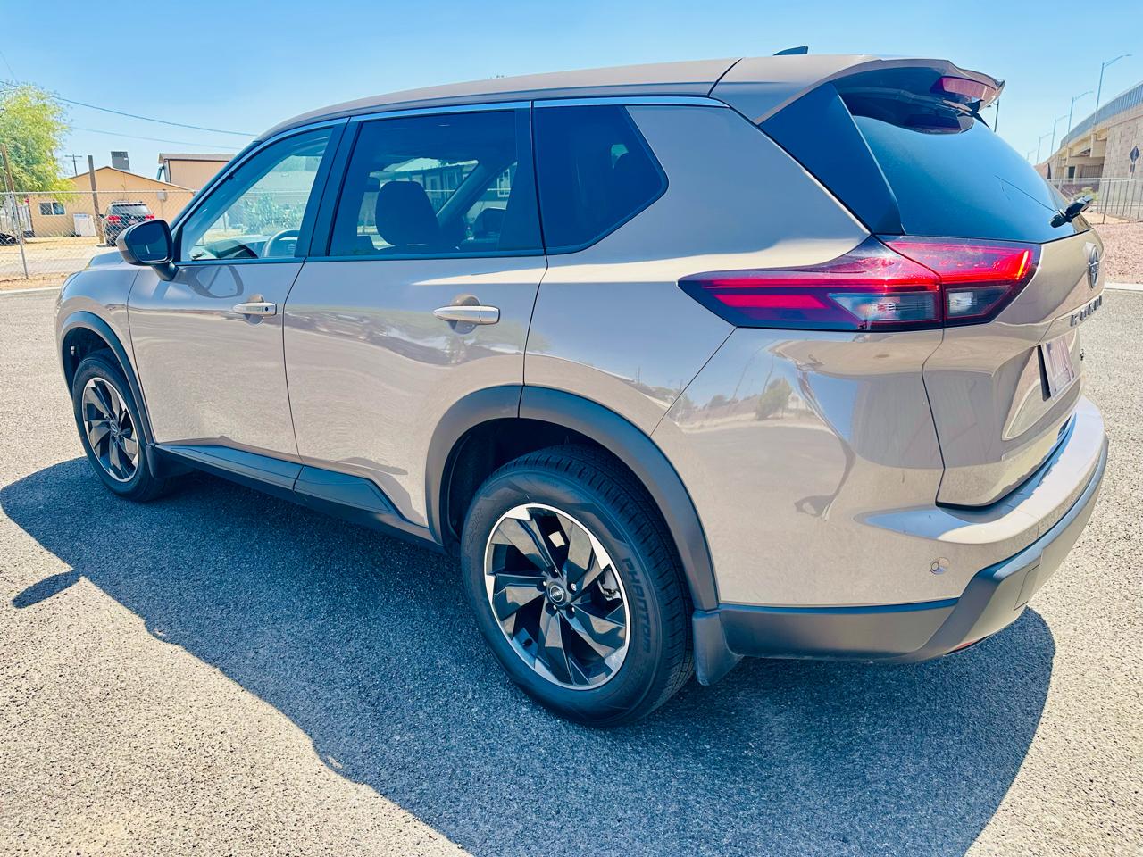 Nissan Rogue SV 2024