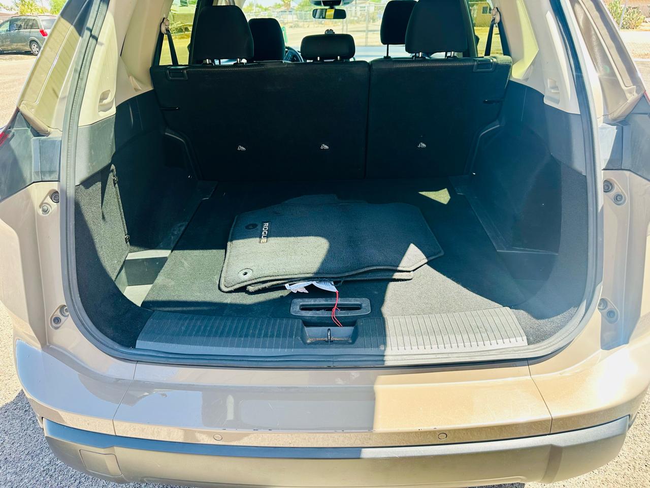 Nissan Rogue SV 2024