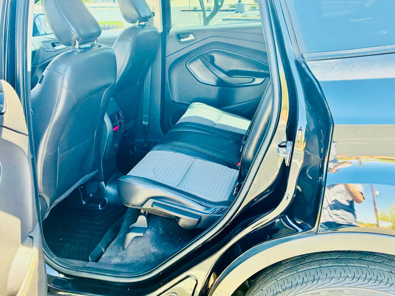 Ford Escape SE FWD 2019