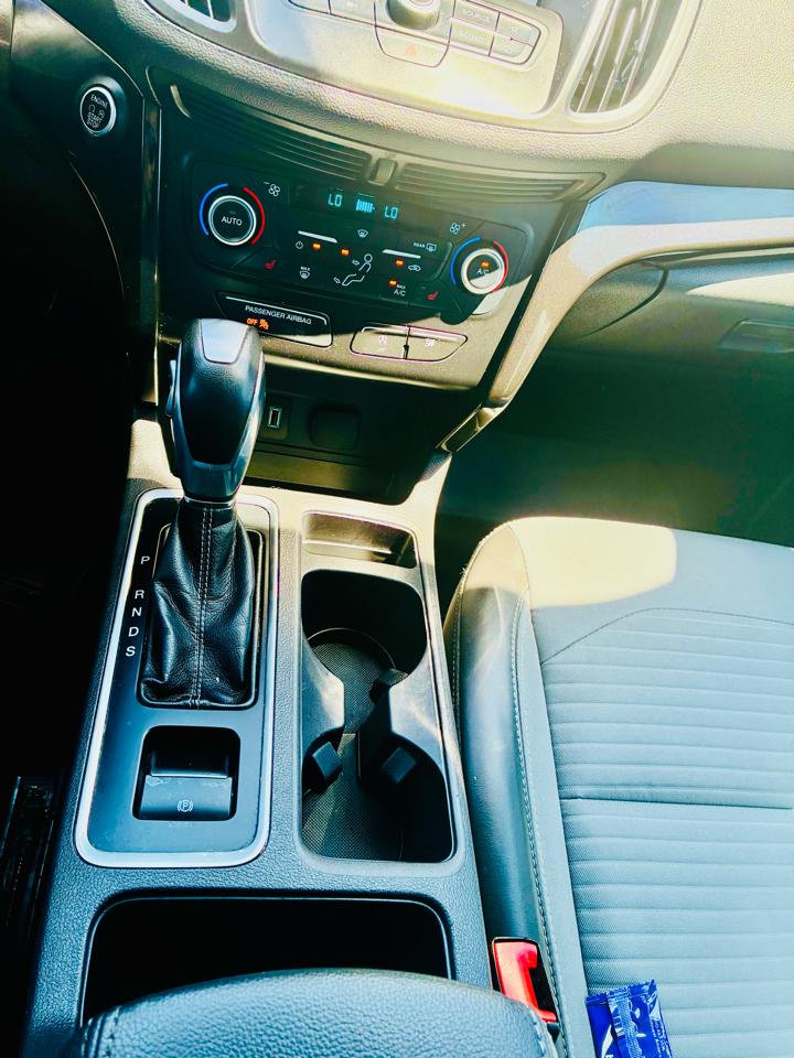 Ford Escape SE FWD 2019