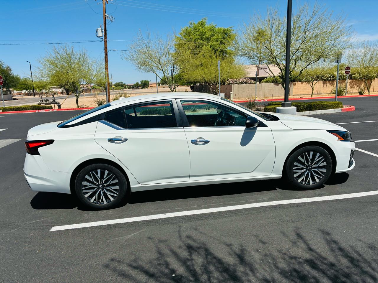 Nissan Altima 2.5 SV 2025