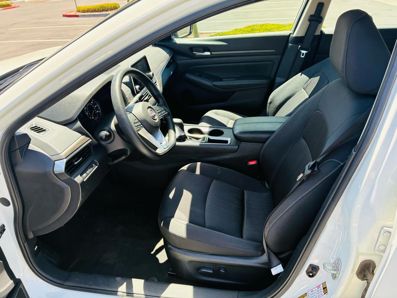 Nissan Altima 2.5 SV 2025