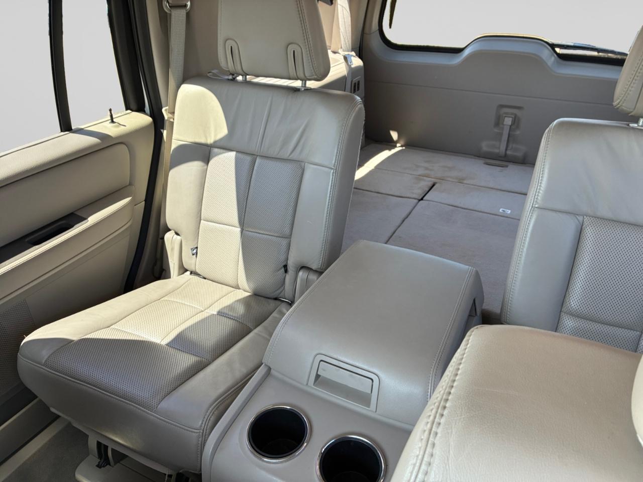 Lincoln Navigator 2WD 2012