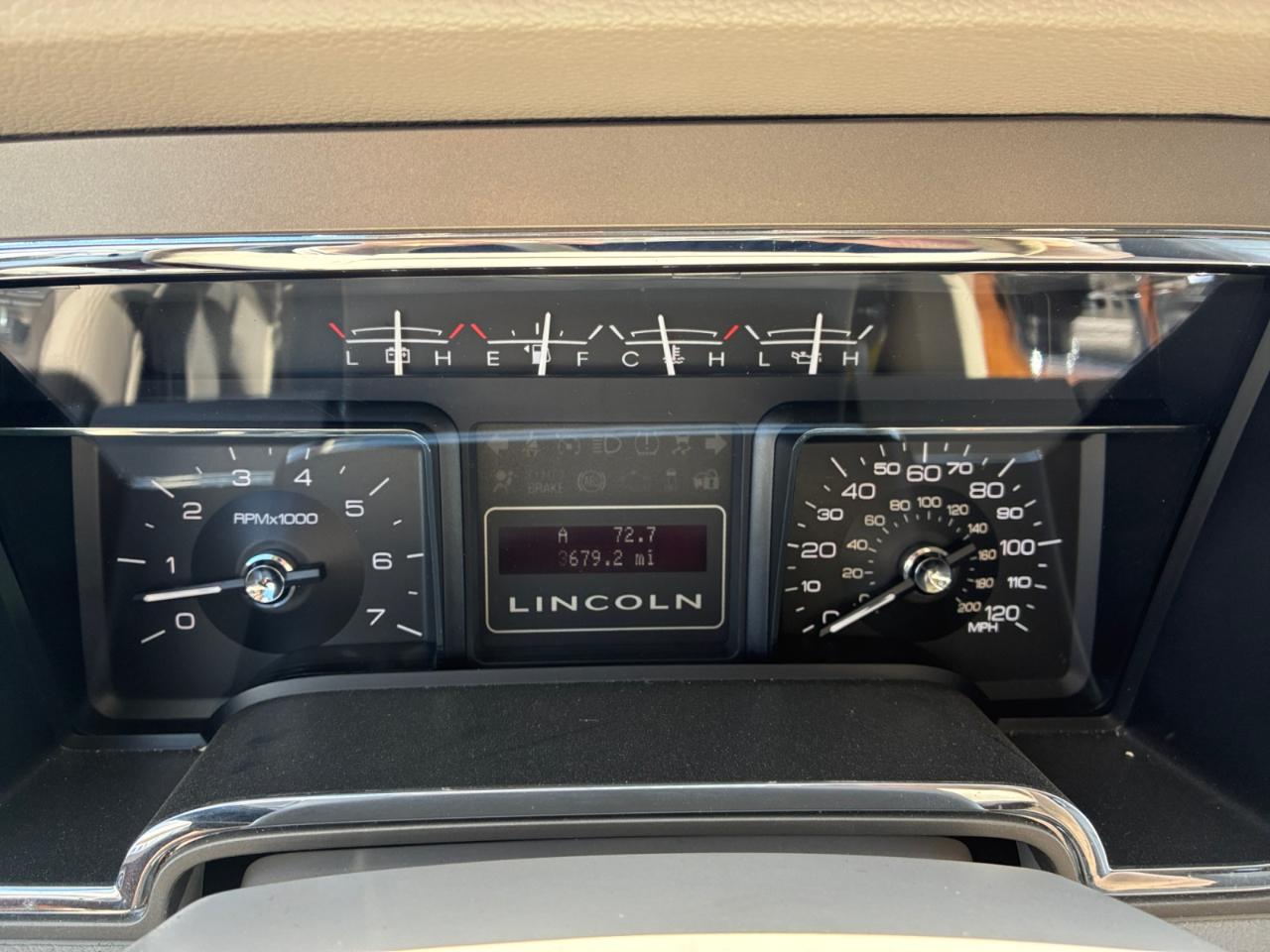 Lincoln Navigator 2WD 2012